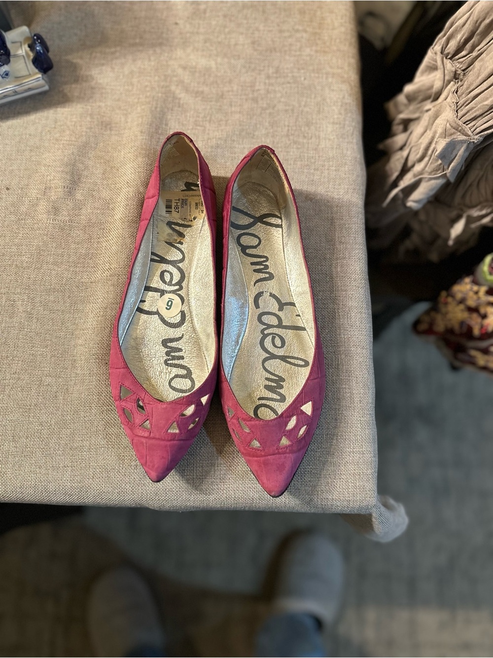 Sam Edelman Rose Pink Pointed-Toe Suede Flats with Cutouts